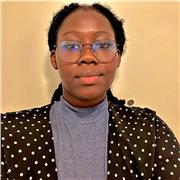 Prof de cours à domicile donne cours de français pour soutien aux élèves en classe primaire